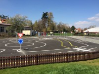 /album/fotogalerie-zabavni-park-a-sportcentrum-detsky-raj-na-zamku-berchtold/dopravni-hriste-s-vozovym-parkem-jpg/